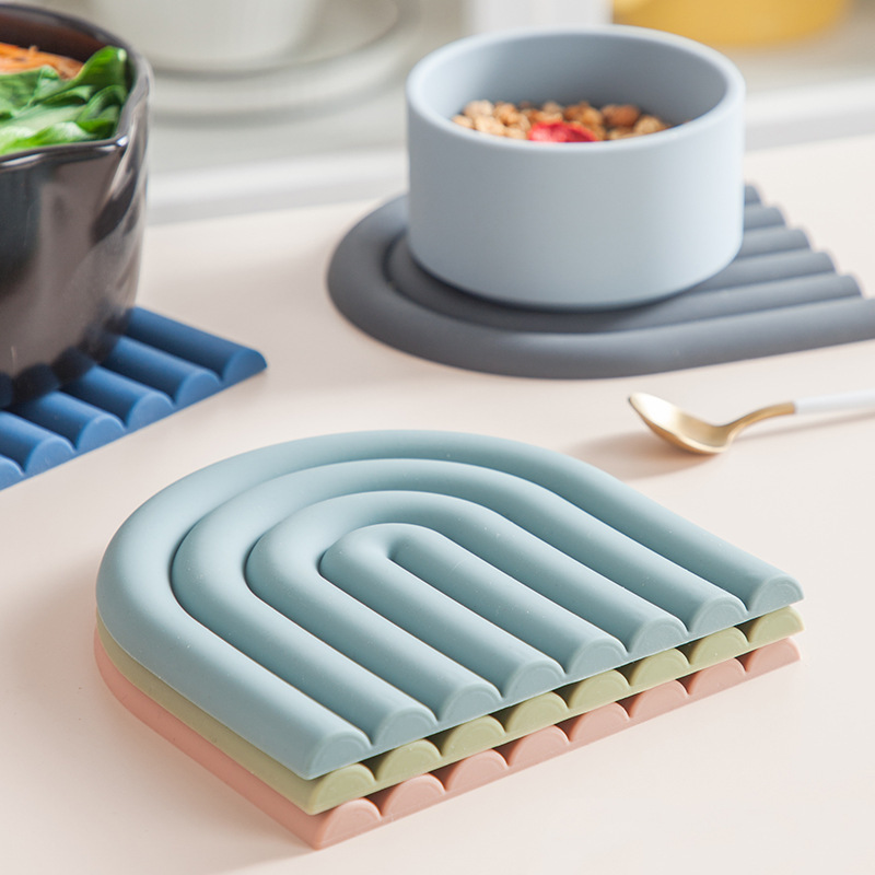 Tapis de Table en Silicone arc - Kitchen Baking Pan Organizer avis et prix