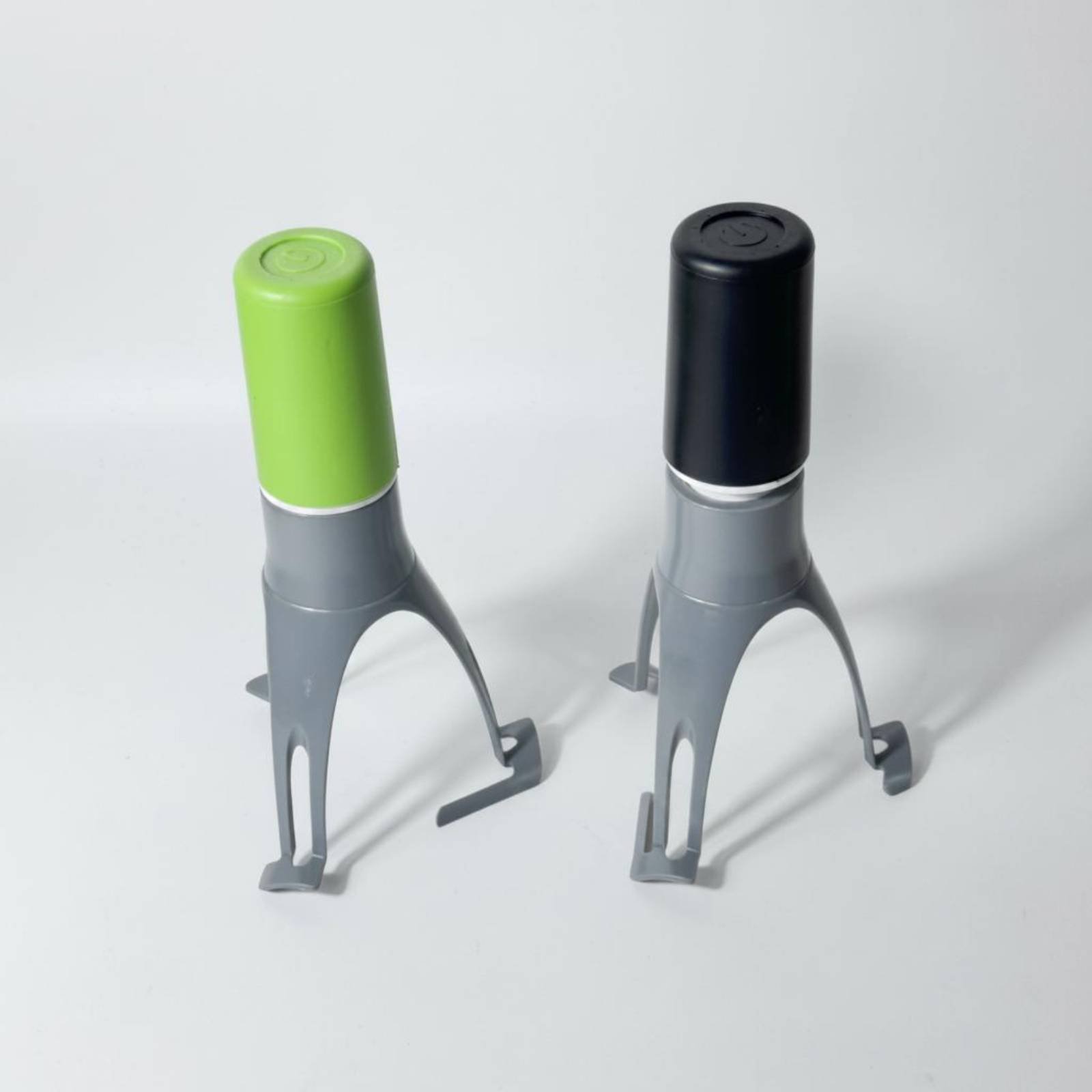 Mélangeur triangulaire automat - Kitchen Baking Appliances avis et prix